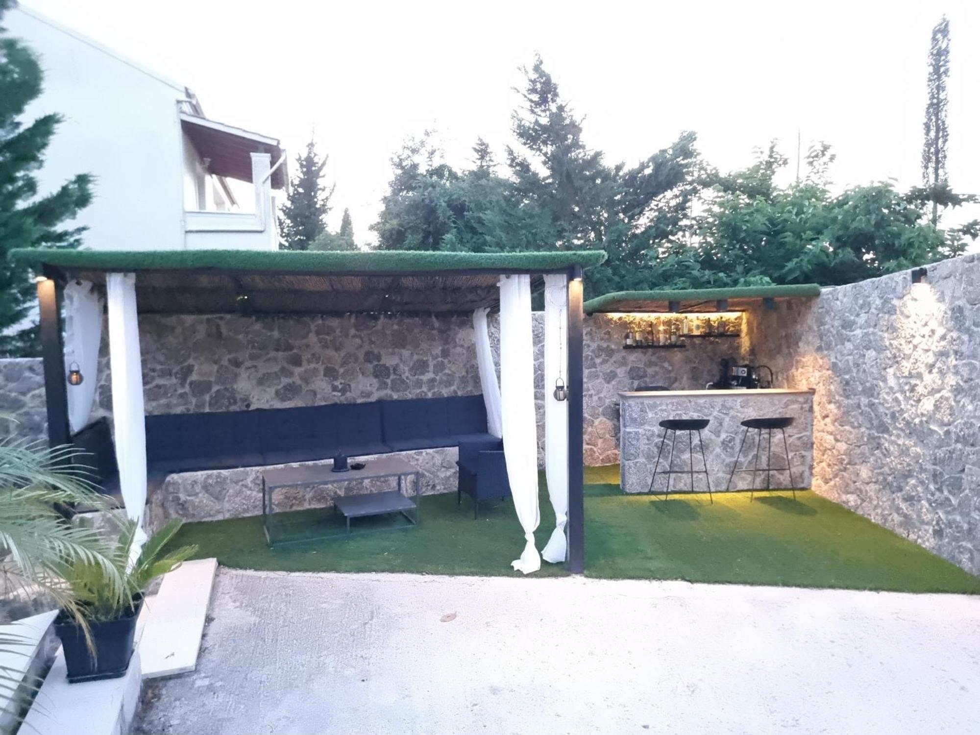 Luxvilla Agioi Deka  Esterno foto